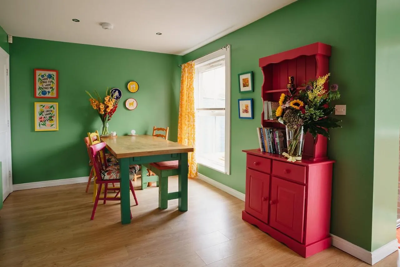Central Belfast Apartments Unique Retreat